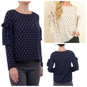 Le Lis- Scattered chevron blouse in Navy Blue szL